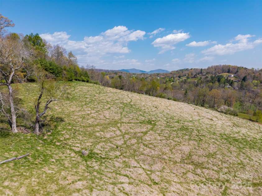 435 Upper Glady Fork Road, Candler, NC 28715.  MLS# CAR4245317, YatesRealty ID 6546. 