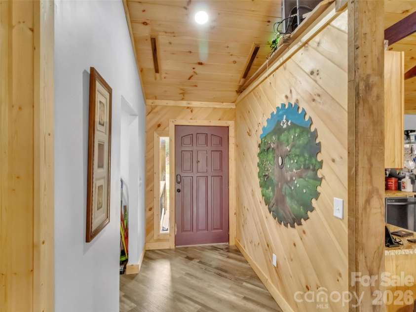 522 River Road, Sylva, NC 28779.  MLS# CAR4361306, YatesRealty ID 6547. 
