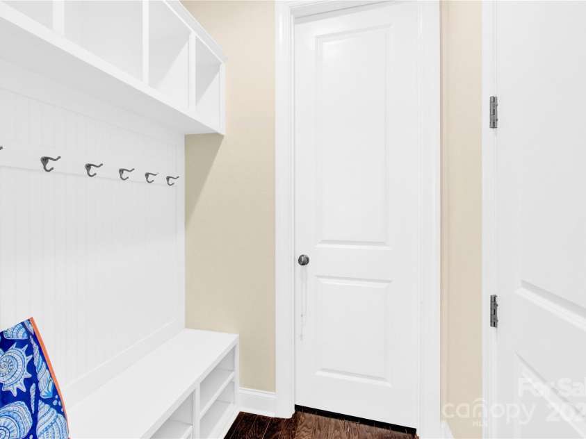 345 Somerled Way, Waxhaw, NC 28173.  MLS# CAR4242195, YatesRealty ID 6549. Drop zone by garage