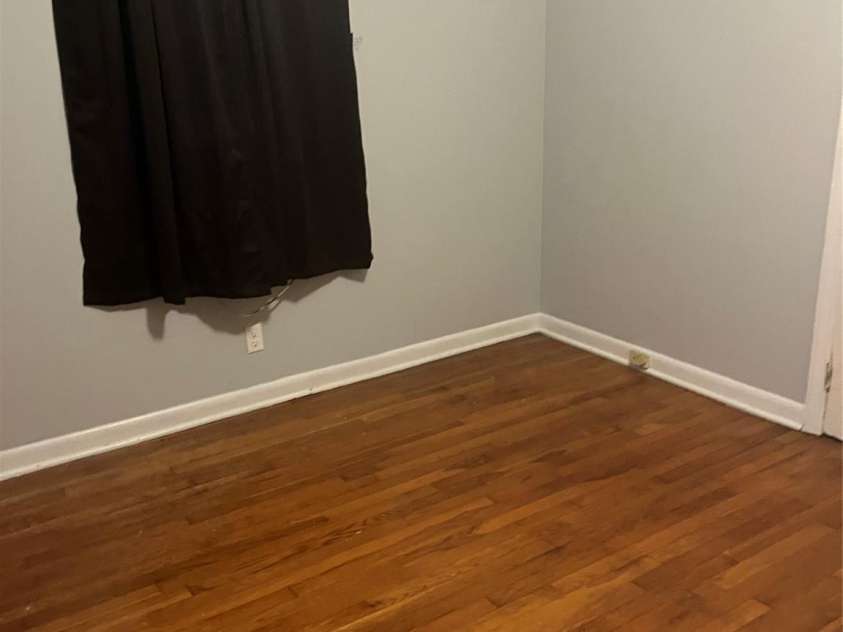 206 Catawba Drive, Mount Holly, NC 28120.  MLS# CAR4331630, YatesRealty ID 655. 