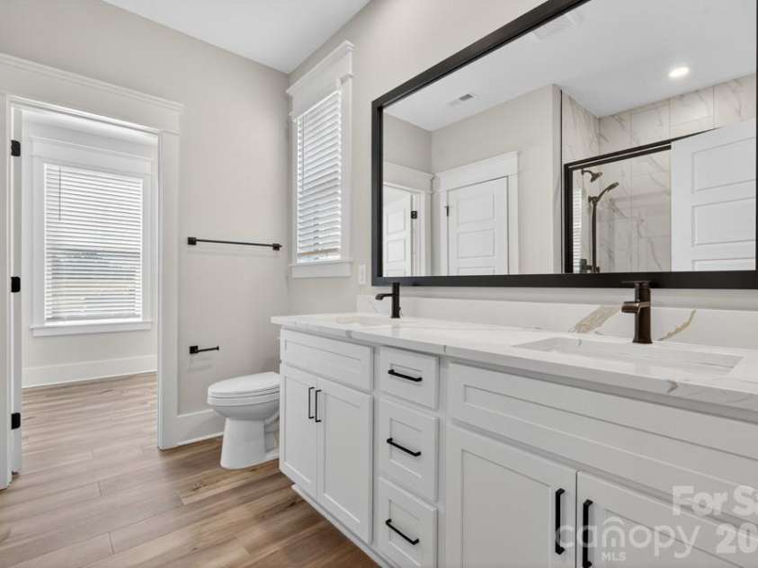 1652 Dresden Drive, Rock Hill, SC 29732.  MLS# CAR4404746, YatesRealty ID 6550. 