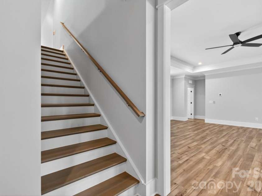 1652 Dresden Drive, Rock Hill, SC 29732.  MLS# CAR4404746, YatesRealty ID 6550. 