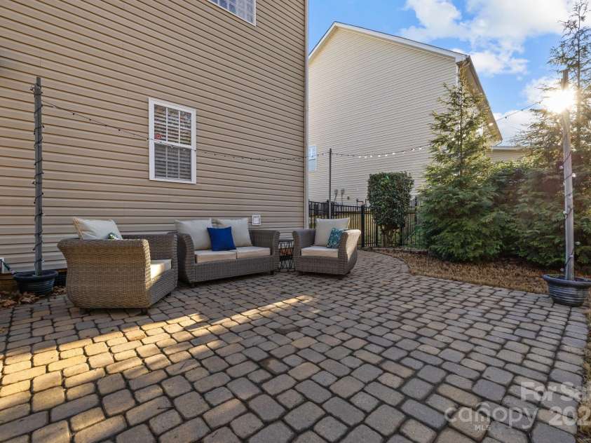 437 Buttermere Road, Fort Mill, SC 29715.  MLS# CAR4226141, YatesRealty ID 6550. 
