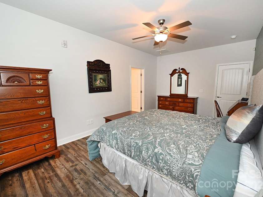 126 Fleming Drive, Statesville, NC 28677.  MLS# CAR4196929, YatesRealty ID 6552. Primary