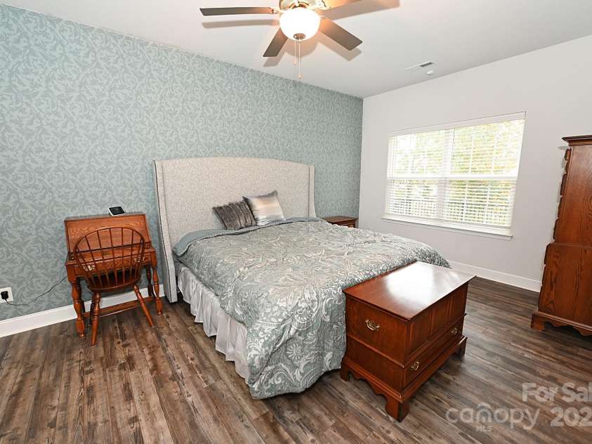 126 Fleming Drive, Statesville, NC 28677.  MLS# CAR4196929, YatesRealty ID 6552. Primary