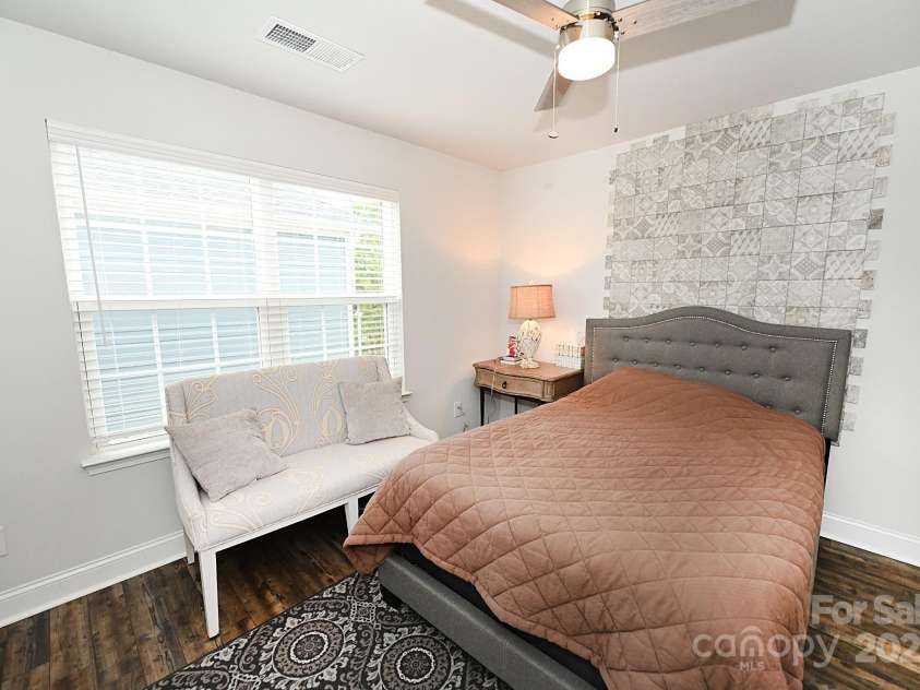 126 Fleming Drive, Statesville, NC 28677.  MLS# CAR4196929, YatesRealty ID 6552. Upstairs