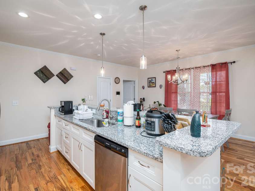 209 Wood Street, Mount Holly, NC 28120.  MLS# CAR4360800, YatesRealty ID 6552. Kitchen