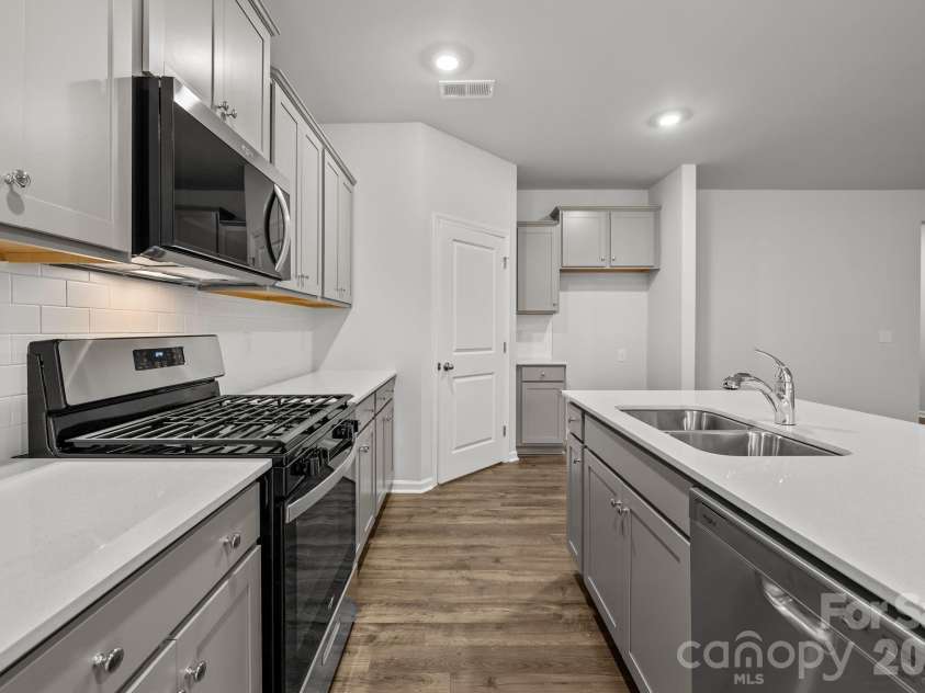 7008 Barbara Jean Lane, Wingate, NC 28174.  MLS# CAR4362692, YatesRealty ID 6554. 