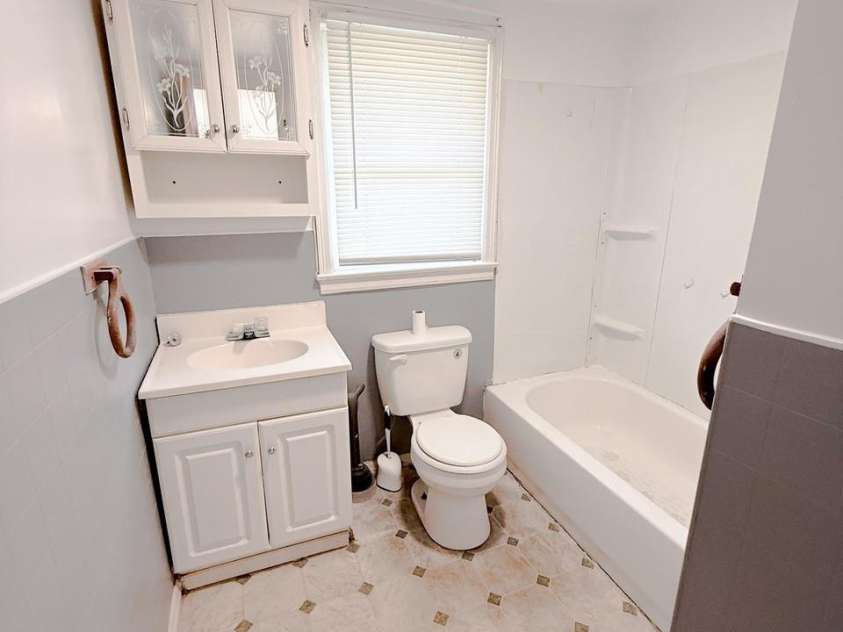 2114 Shelby Highway, Blacksburg, SC 29702.  MLS# CAR4362550, YatesRealty ID 6556. 