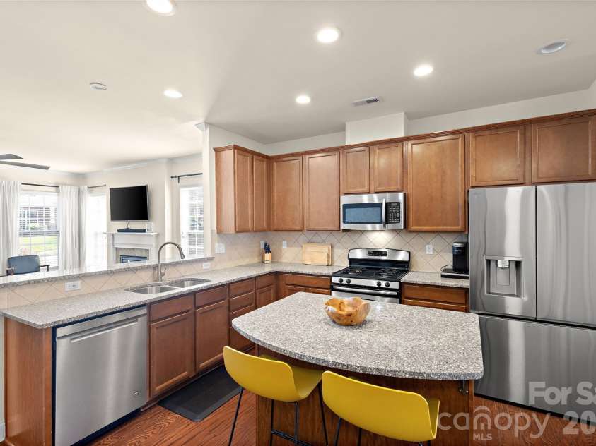 7921 Rolling Creek Court, Charlotte, NC 28270.  MLS# CAR4358909, YatesRealty ID 6557. 