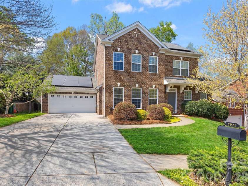 7921 Rolling Creek Court, Charlotte, NC 28270.  MLS# CAR4358909, YatesRealty ID 6557. 