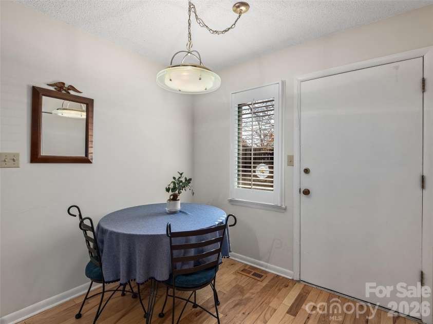 201 Crowfields Drive, Asheville, NC 28803.  MLS# CAR4362745, YatesRealty ID 6558. 