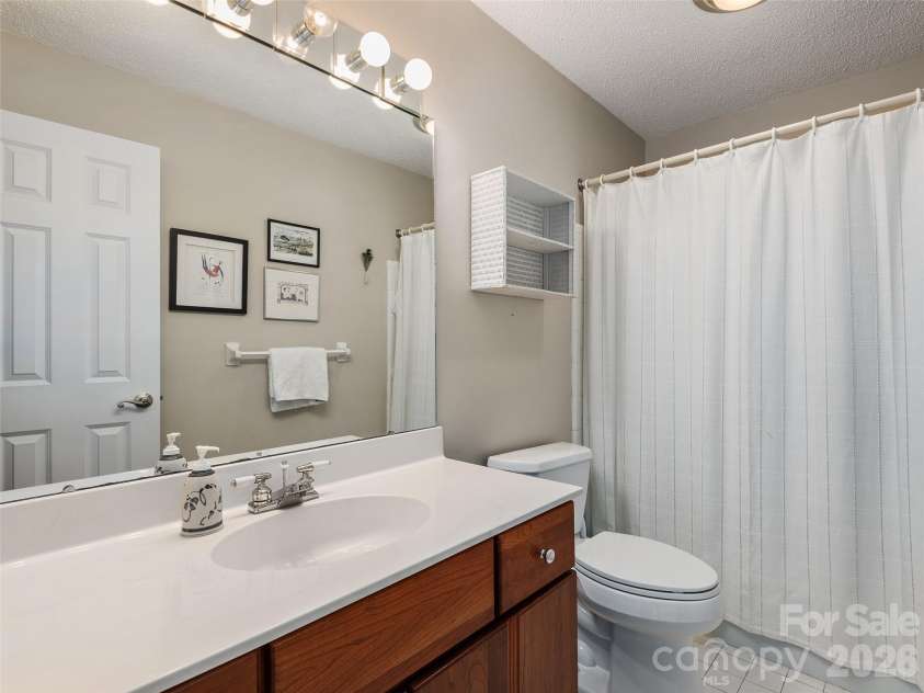 201 Crowfields Drive, Asheville, NC 28803.  MLS# CAR4362745, YatesRealty ID 6558. 