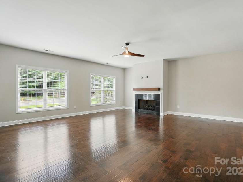 6618 Alexander Road, Charlotte, NC 28270.  MLS# CAR4265739, YatesRealty ID 6558. 