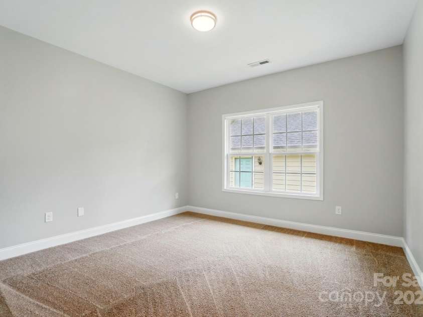 6618 Alexander Road, Charlotte, NC 28270.  MLS# CAR4265739, YatesRealty ID 6558. 