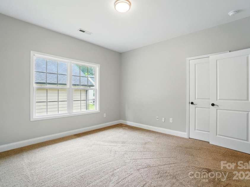 6618 Alexander Road, Charlotte, NC 28270.  MLS# CAR4265739, YatesRealty ID 6558. 