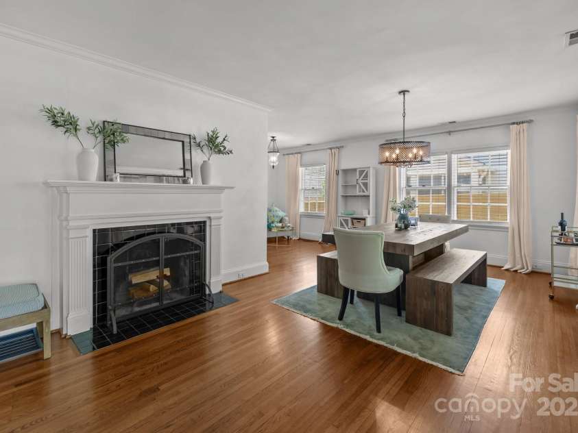 3019 Sunset Drive, Charlotte, NC 28209.  MLS# CAR4246474, YatesRealty ID 6560. 