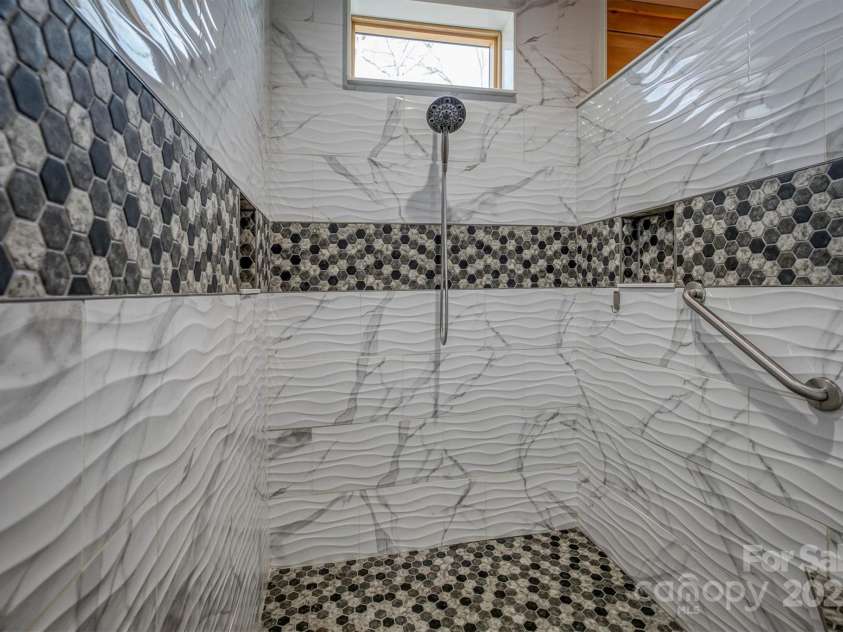 50 Fall Creek Drive, Nebo, NC 28761.  MLS# CAR4247275, YatesRealty ID 6562. 