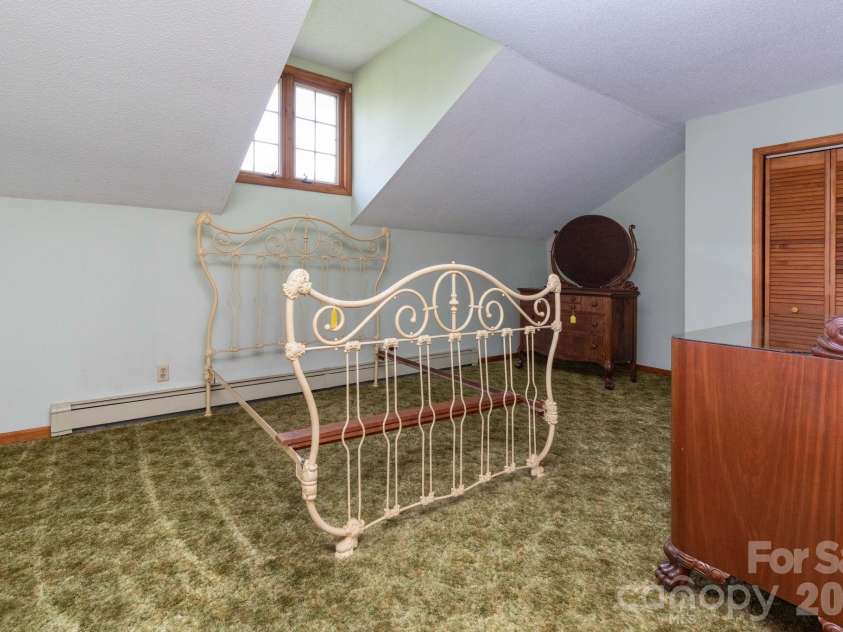586 Justice Ridge Road, Candler, NC 28715.  MLS# CAR4359252, YatesRealty ID 6562. Bedroom #5