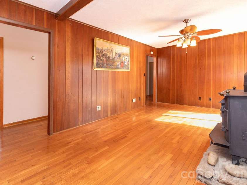 586 Justice Ridge Road, Candler, NC 28715.  MLS# CAR4359252, YatesRealty ID 6562. Den