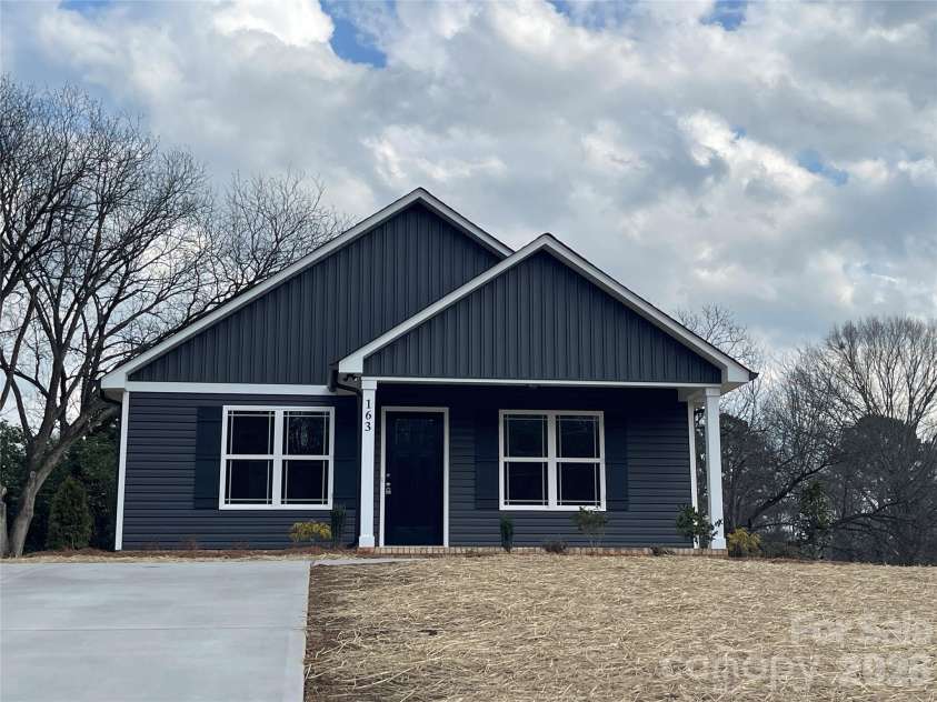 163 Pine Street, Norwood, NC 28128.  MLS# CAR4362642, YatesRealty ID 6563. 