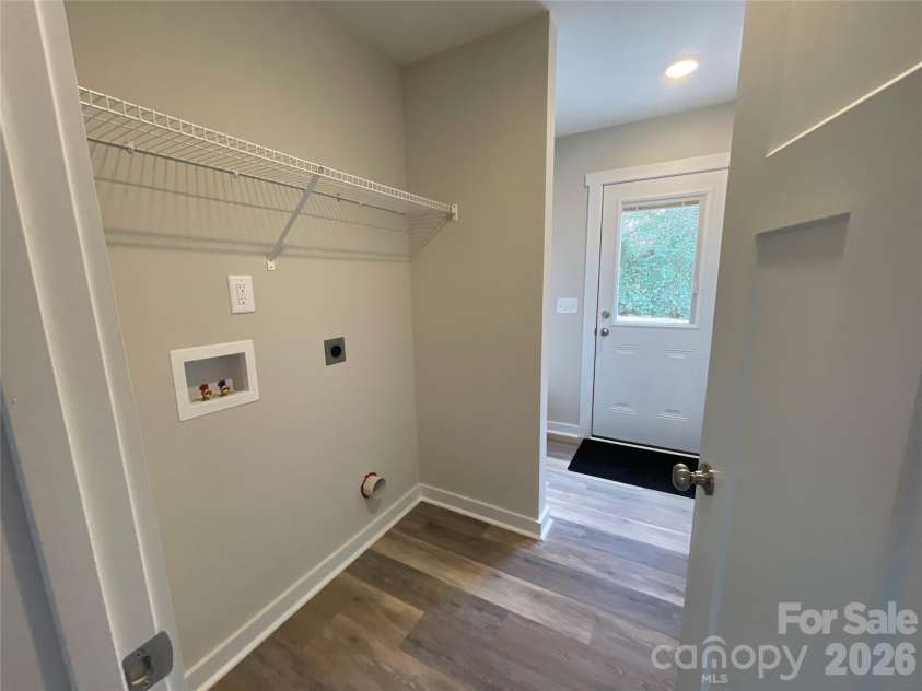 163 Pine Street, Norwood, NC 28128.  MLS# CAR4362642, YatesRealty ID 6563. Laundry