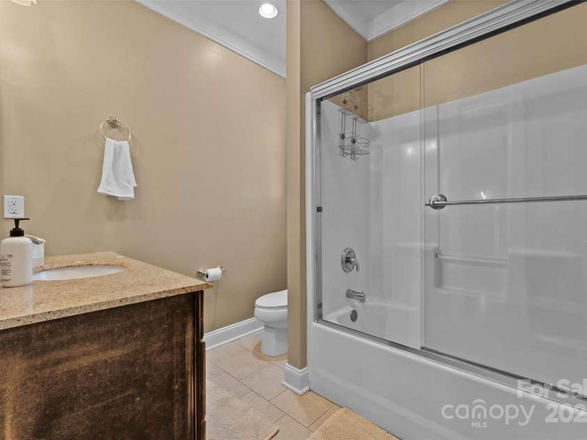 3015 Hickory Nut Trail, Hendersonville, NC 28739.  MLS# CAR4245867, YatesRealty ID 6563. 