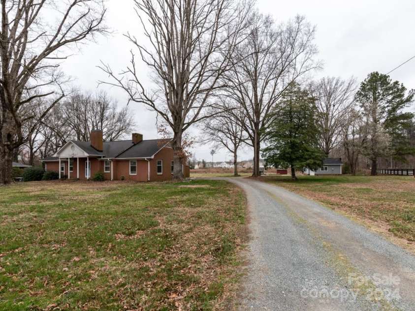 12560 Highway 601 Highway, Midland, NC 28107.  MLS# CAR4144588, YatesRealty ID 6565. 