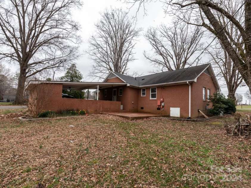 12560 Highway 601 Highway, Midland, NC 28107.  MLS# CAR4144588, YatesRealty ID 6565. 