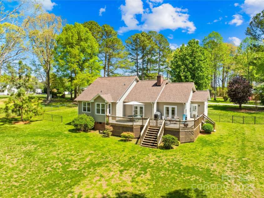 102 Northshore Drive, Cherryville, NC 28021.  MLS# CAR4245943, YatesRealty ID 6566. 