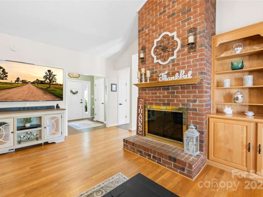 102 Northshore Drive, Cherryville, NC 28021.  MLS# CAR4245943, YatesRealty ID 6566. 