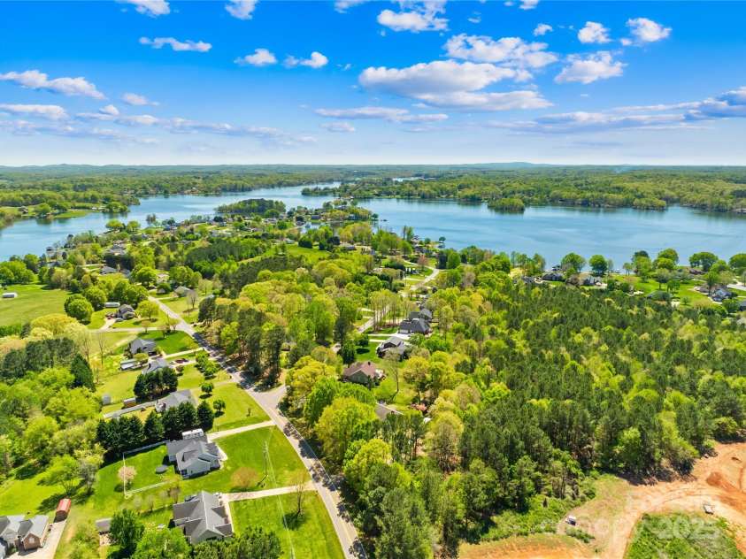 102 Northshore Drive, Cherryville, NC 28021.  MLS# CAR4245943, YatesRealty ID 6566. 