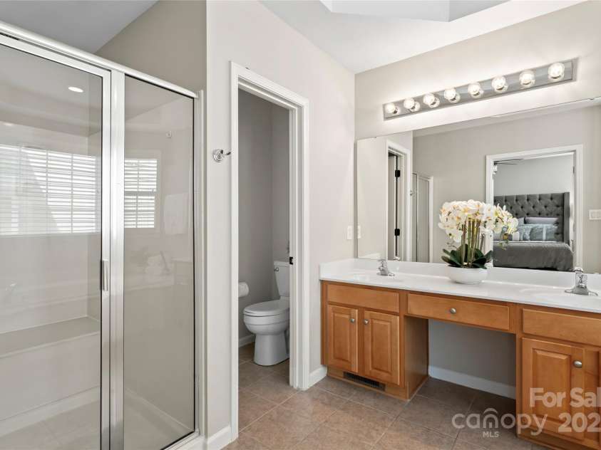 9715 Aragorn Lane, Charlotte, NC 28269.  MLS# CAR4247719, YatesRealty ID 6569. 