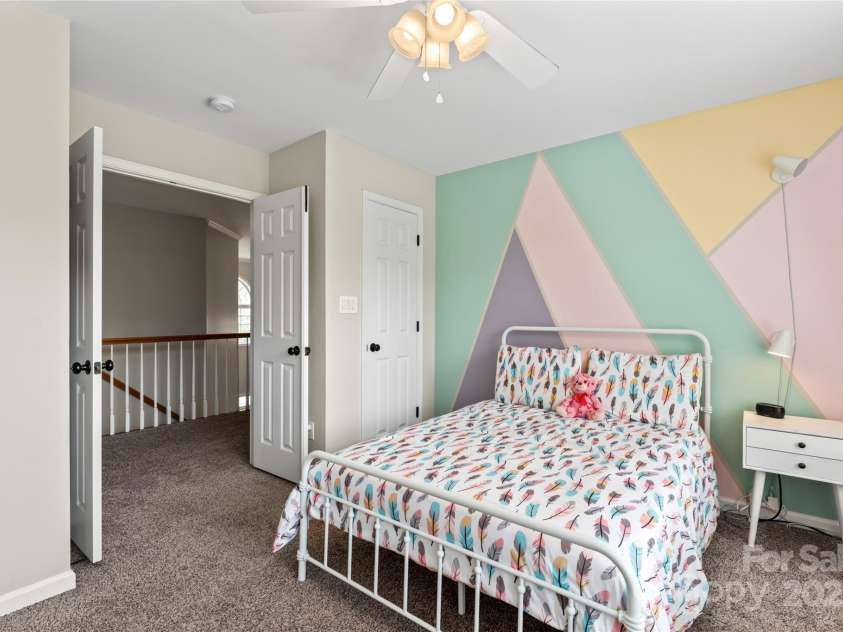 9715 Aragorn Lane, Charlotte, NC 28269.  MLS# CAR4247719, YatesRealty ID 6569. 