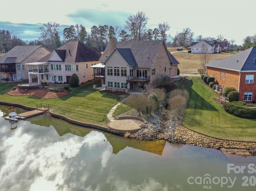 177 Reserve Drive, Mocksville, NC 27028.  MLS# CAR4356056, YatesRealty ID 6570. 