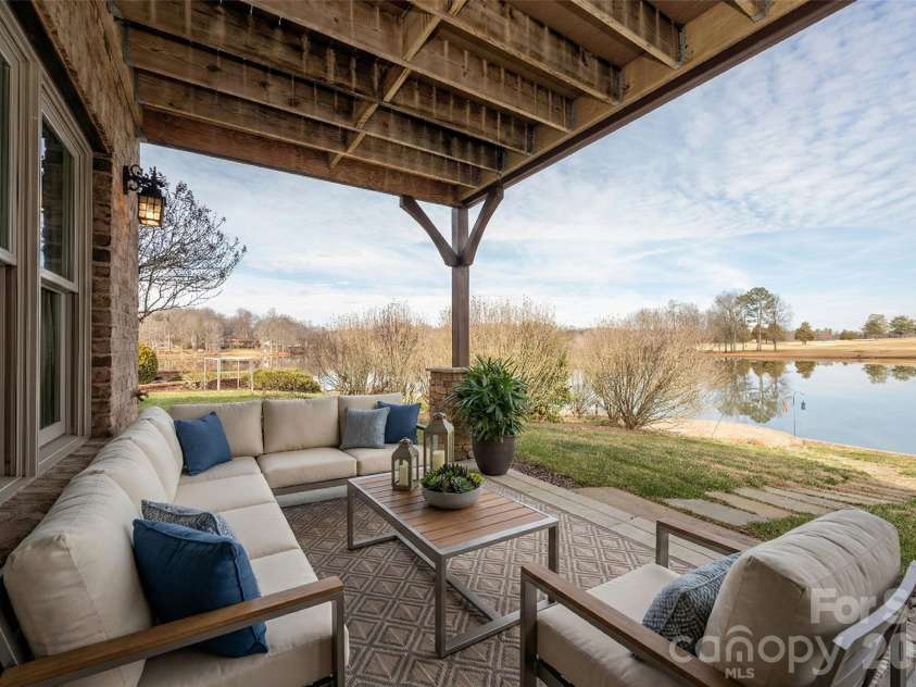 177 Reserve Drive, Mocksville, NC 27028.  MLS# CAR4356056, YatesRealty ID 6570. 