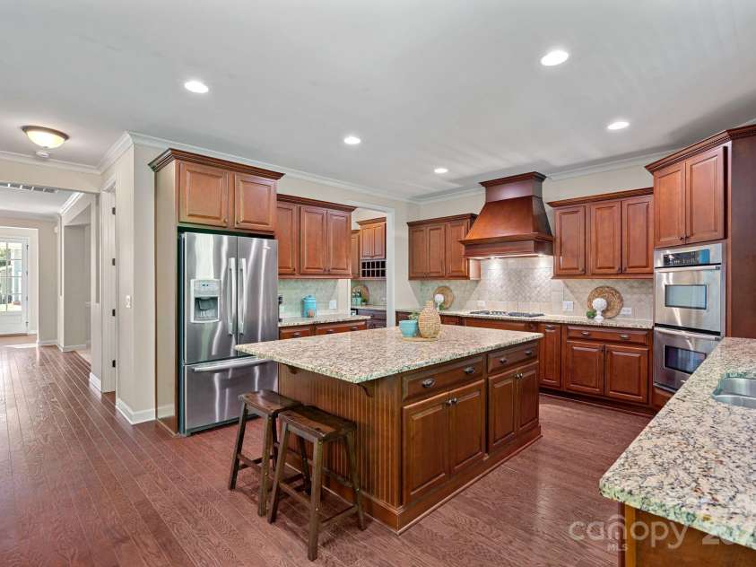 3060 Drummond Avenue, Indian Land, SC 29707.  MLS# CAR4244888, YatesRealty ID 6570. Large kitchen and breakfast area