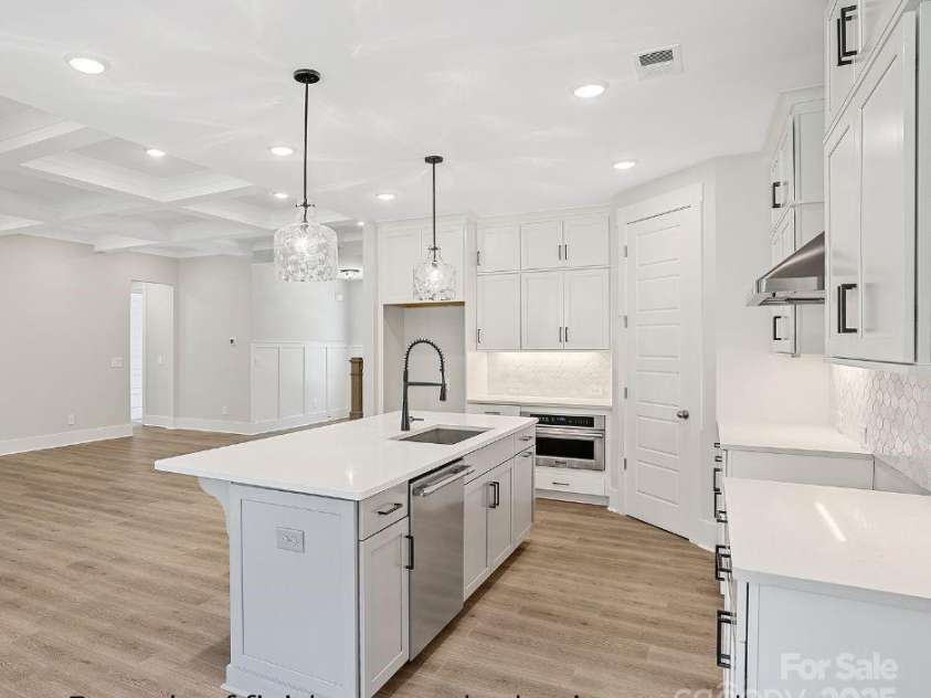 1502 Baileys Run, Gastonia, NC 28056.  MLS# CAR4210124, YatesRealty ID 6571. 