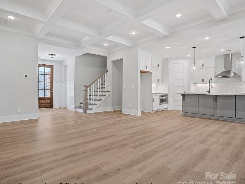 1502 Baileys Run, Gastonia, NC 28056.  MLS# CAR4210124, YatesRealty ID 6571. 