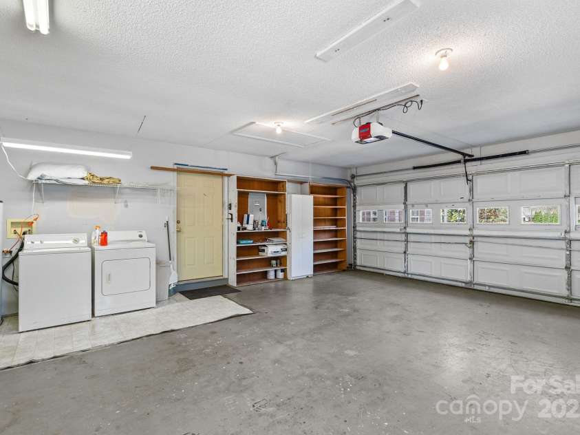 27 Eden Glen Road, Black Mountain, NC 28711.  MLS# CAR4292054, YatesRealty ID 6572. 