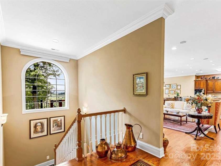 125 Lindsley Court, Hendersonville, NC 28792.  MLS# CAR4245651, YatesRealty ID 6574. 