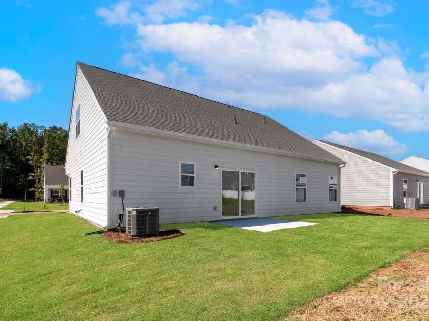 124 Rills Crossing Way, Troutman, NC 28166.  MLS# CAR4334341, YatesRealty ID 6578. 