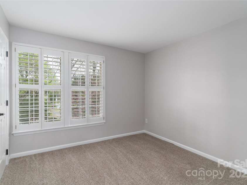 108 Kinderston Drive, Davidson, NC 28036.  MLS# CAR4242010, YatesRealty ID 6579. 