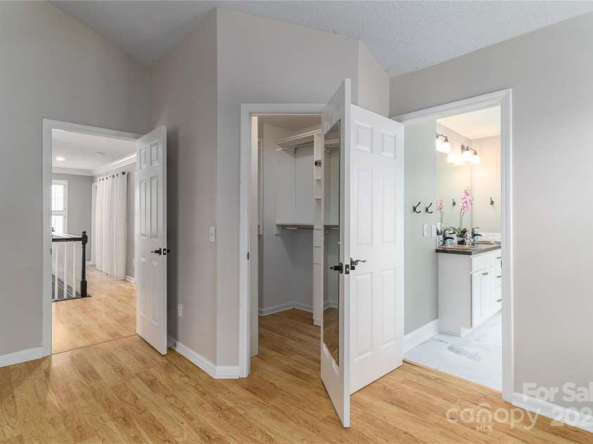 108 Kinderston Drive, Davidson, NC 28036.  MLS# CAR4242010, YatesRealty ID 6579. 