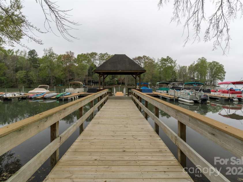 108 Kinderston Drive, Davidson, NC 28036.  MLS# CAR4242010, YatesRealty ID 6579. Community dock and launch area.