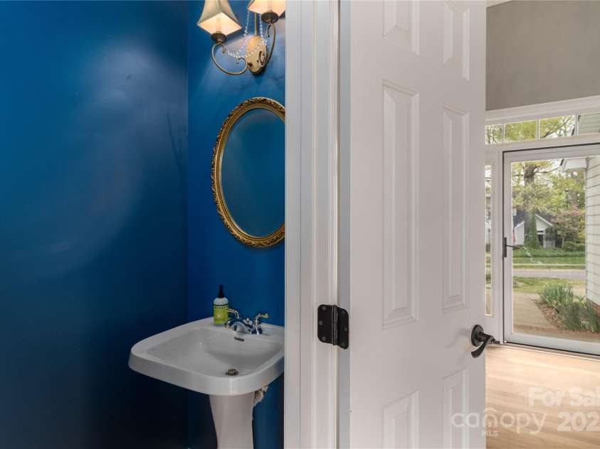 108 Kinderston Drive, Davidson, NC 28036.  MLS# CAR4242010, YatesRealty ID 6579. Powder room with pedestal sink.