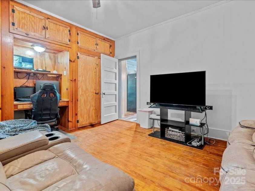 430 3rd Street, Cheraw, SC 29520.  MLS# CAR4266594, YatesRealty ID 658. 