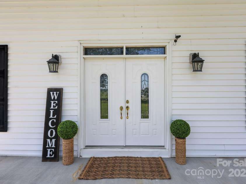 550 Woodleaf Barber Road, Cleveland, NC 27013.  MLS# CAR4274391, YatesRealty ID 658. Front Entrance