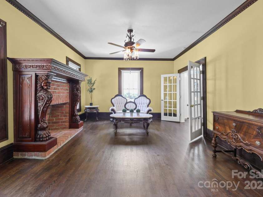 550 Woodleaf Barber Road, Cleveland, NC 27013.  MLS# CAR4274391, YatesRealty ID 658. Great Room