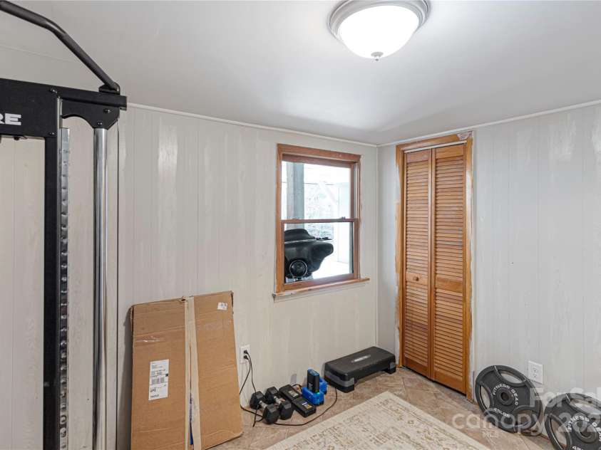 87 Medley Drive, Waynesville, NC 28785.  MLS# CAR4303300, YatesRealty ID 6580. 